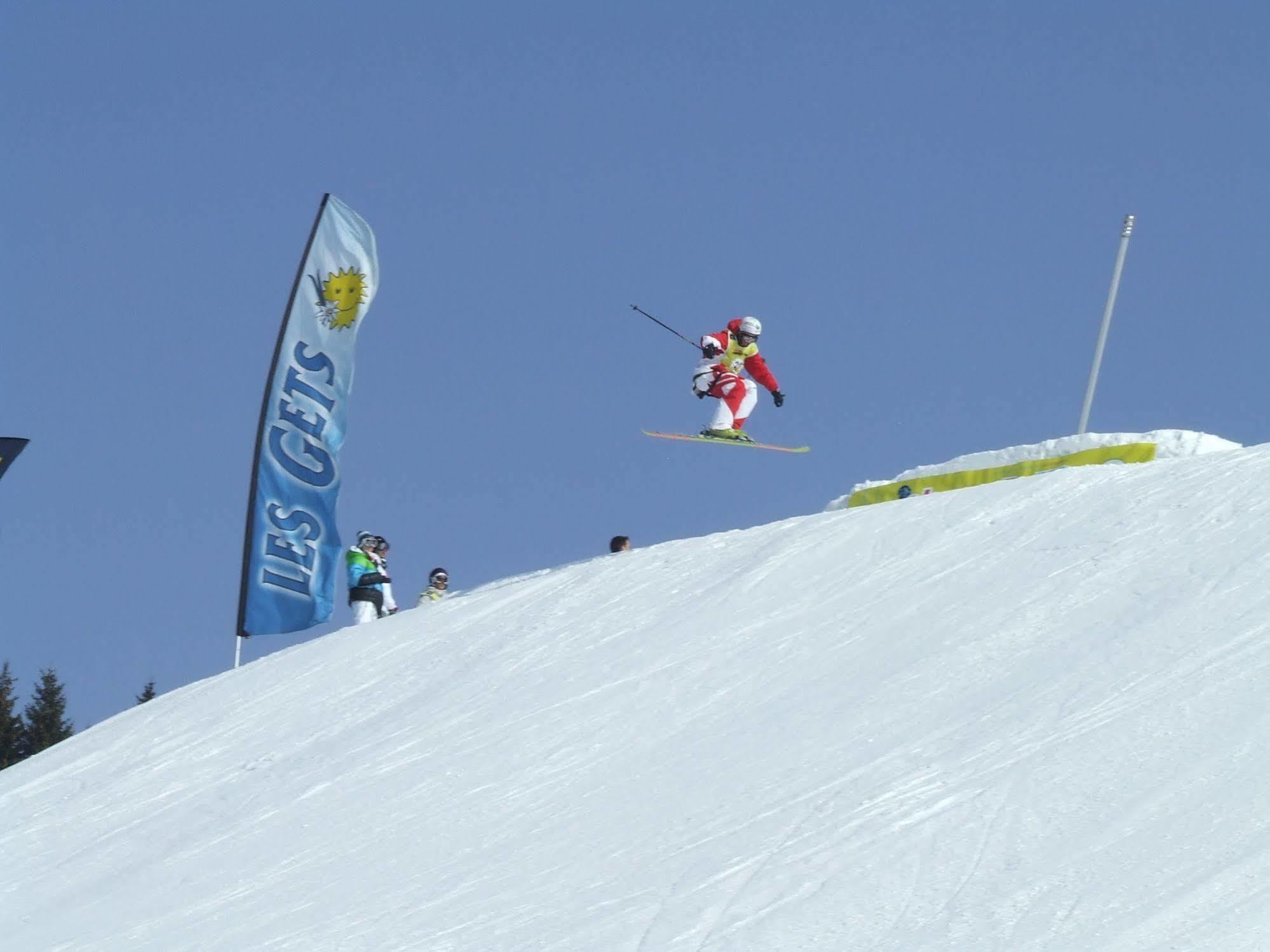Loc'Hotel Alpen Sports Les Gets Eksteriør bilde